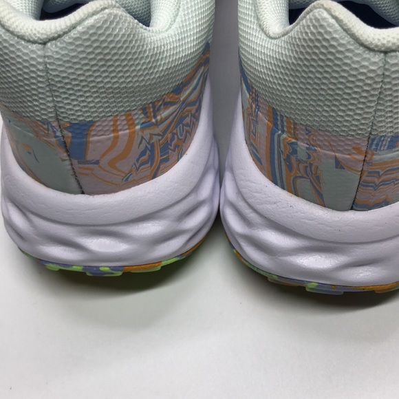 Women’s Nike Revolution 6 NN PRM White/Black/Multi colored DO9475-100 USED SZ 8 - Picture 9 of 11